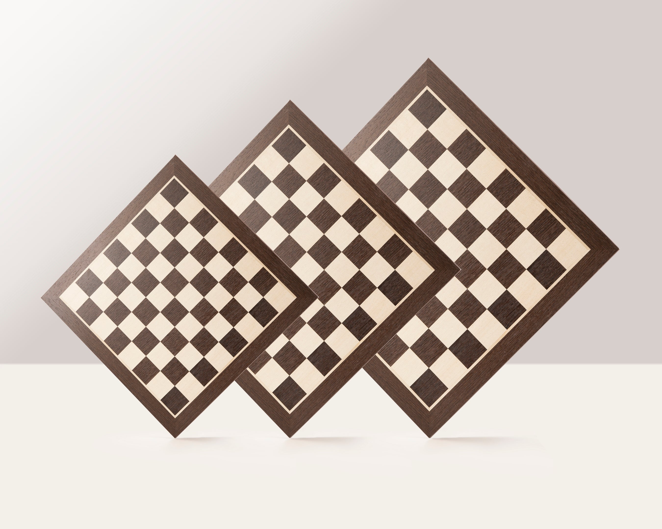 Scacchiera n. 6 (senza descrizione) wenge/acero (intarsio) - Scacchiera n. 6 (senza descrizione) wenge/acero (intarsio)