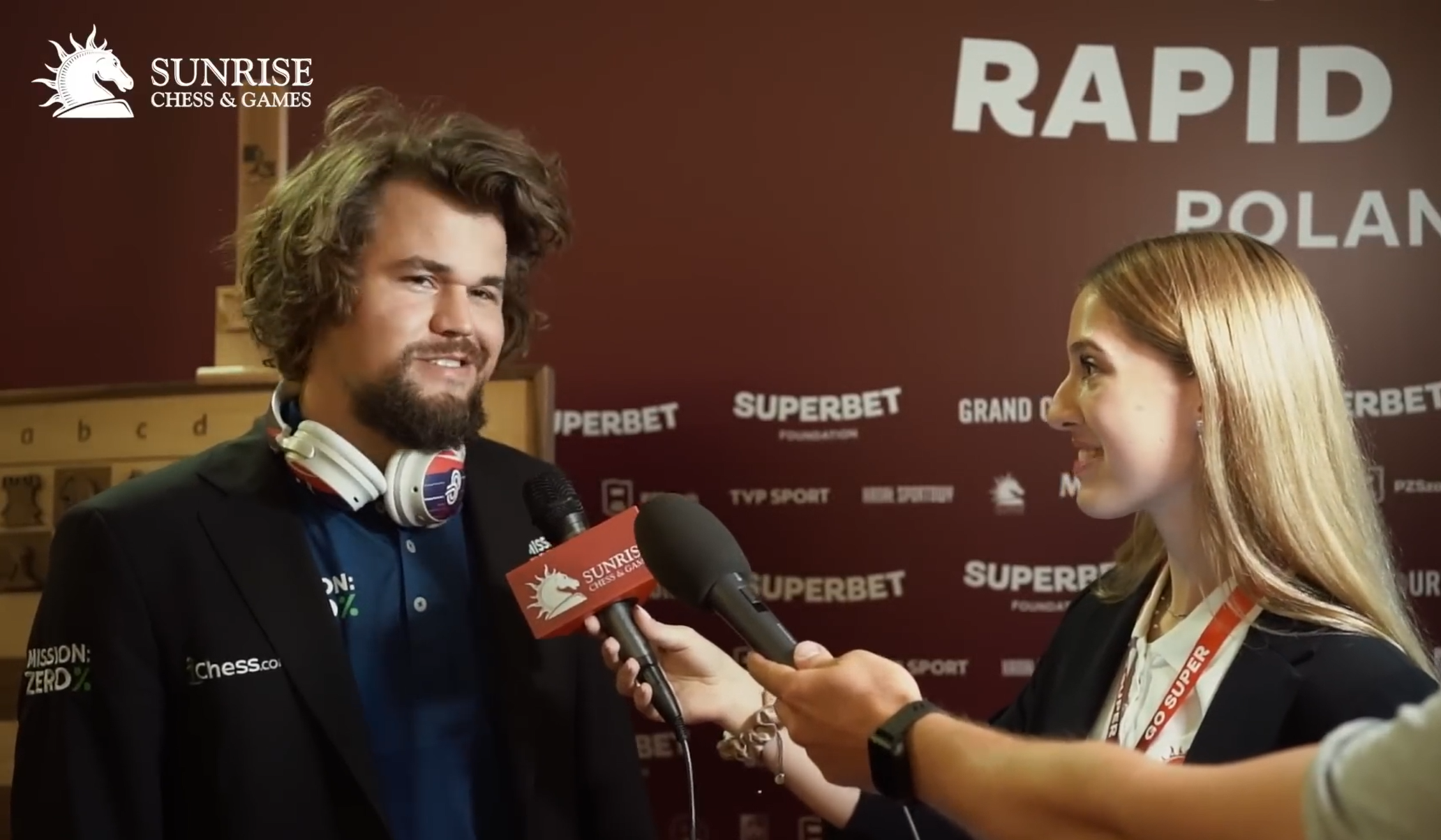 Magnus Carlsen per Sunrise Chess & Games